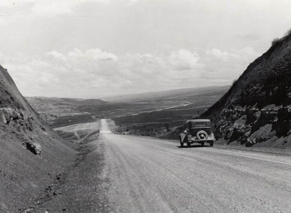 Unpaved section of old U.S. 50 in Utah County